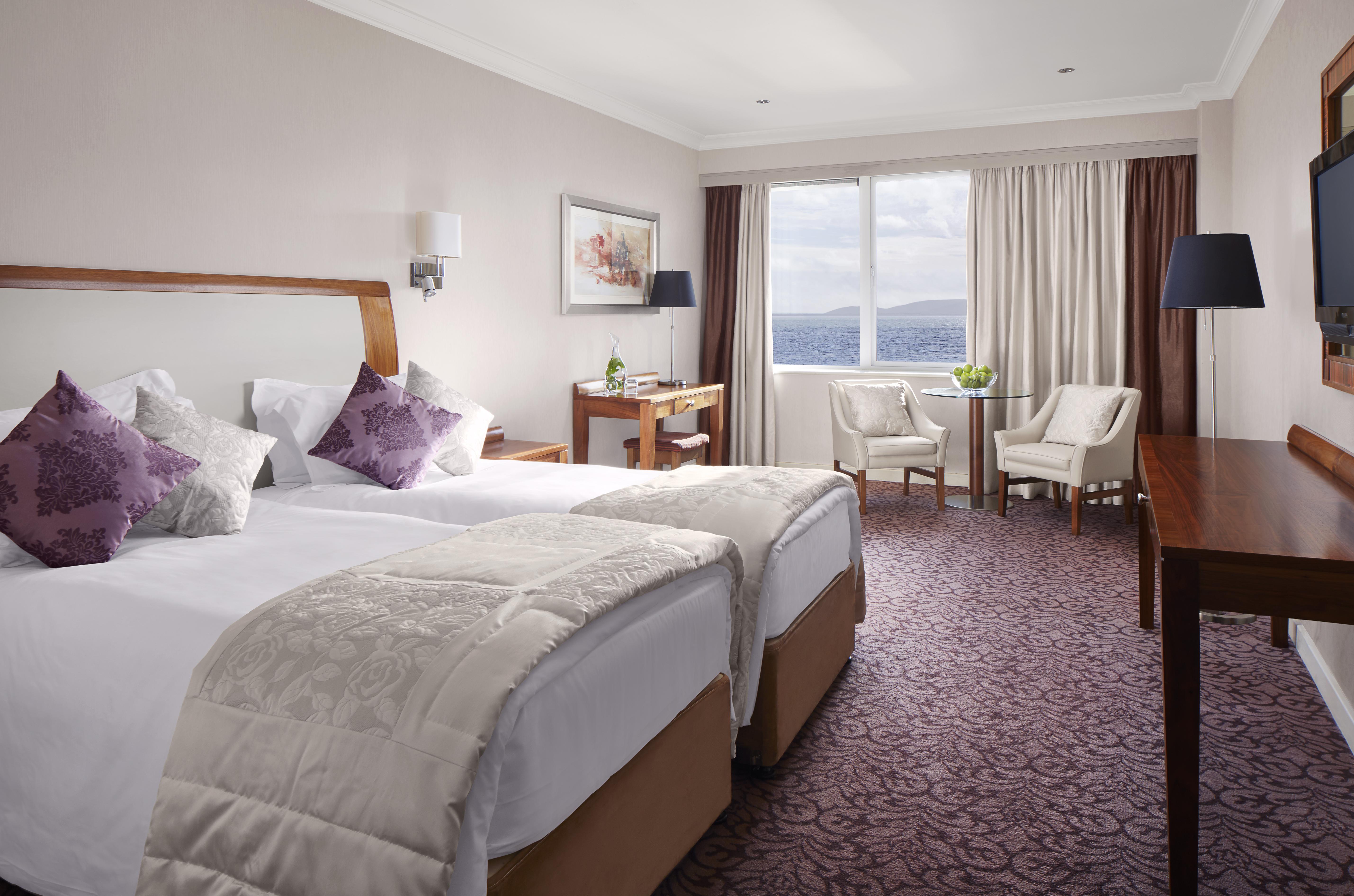 Salthill Hotel Galway Esterno foto